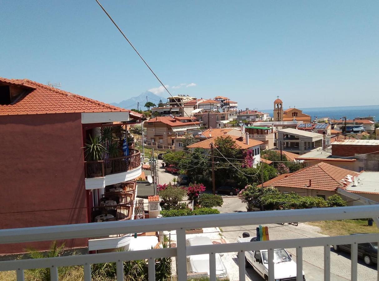 House Lena Apartment Sarti Bagian luar foto